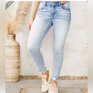 Buckle Victoria Ankle Skinny Stretch Jean size 25